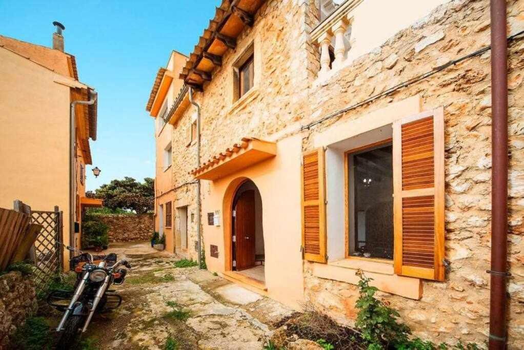 Casa De Pueblo Alaro Villa Exterior photo
